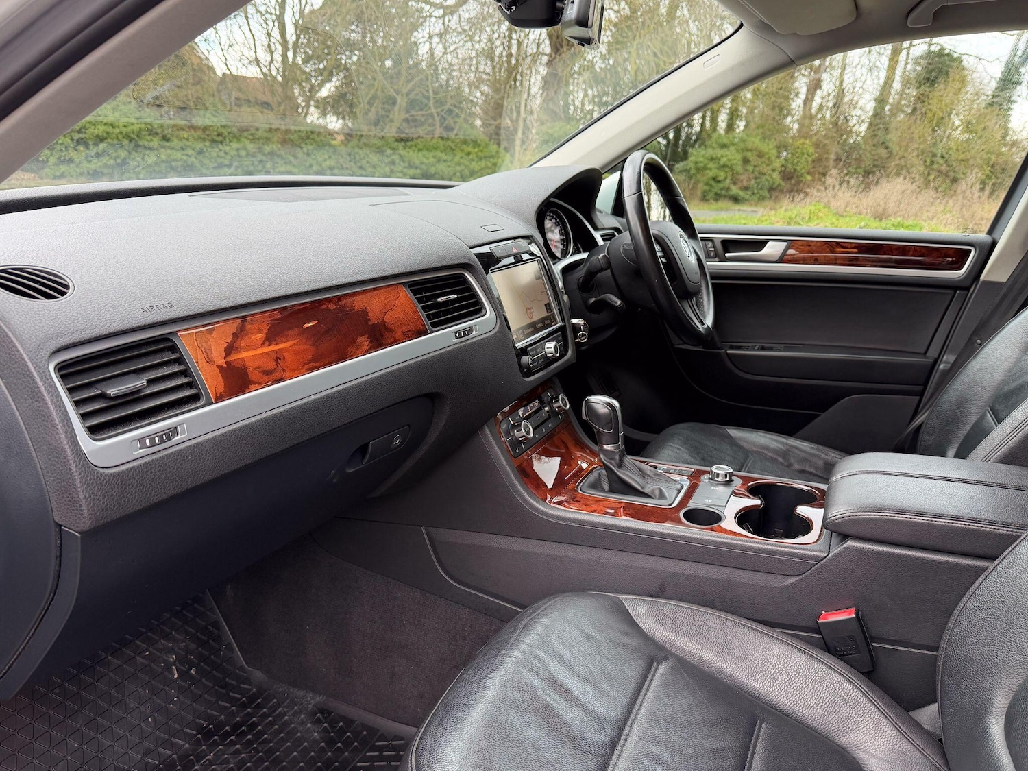 Used Volkswagen Touareg for sale - 77537677: Photo 12