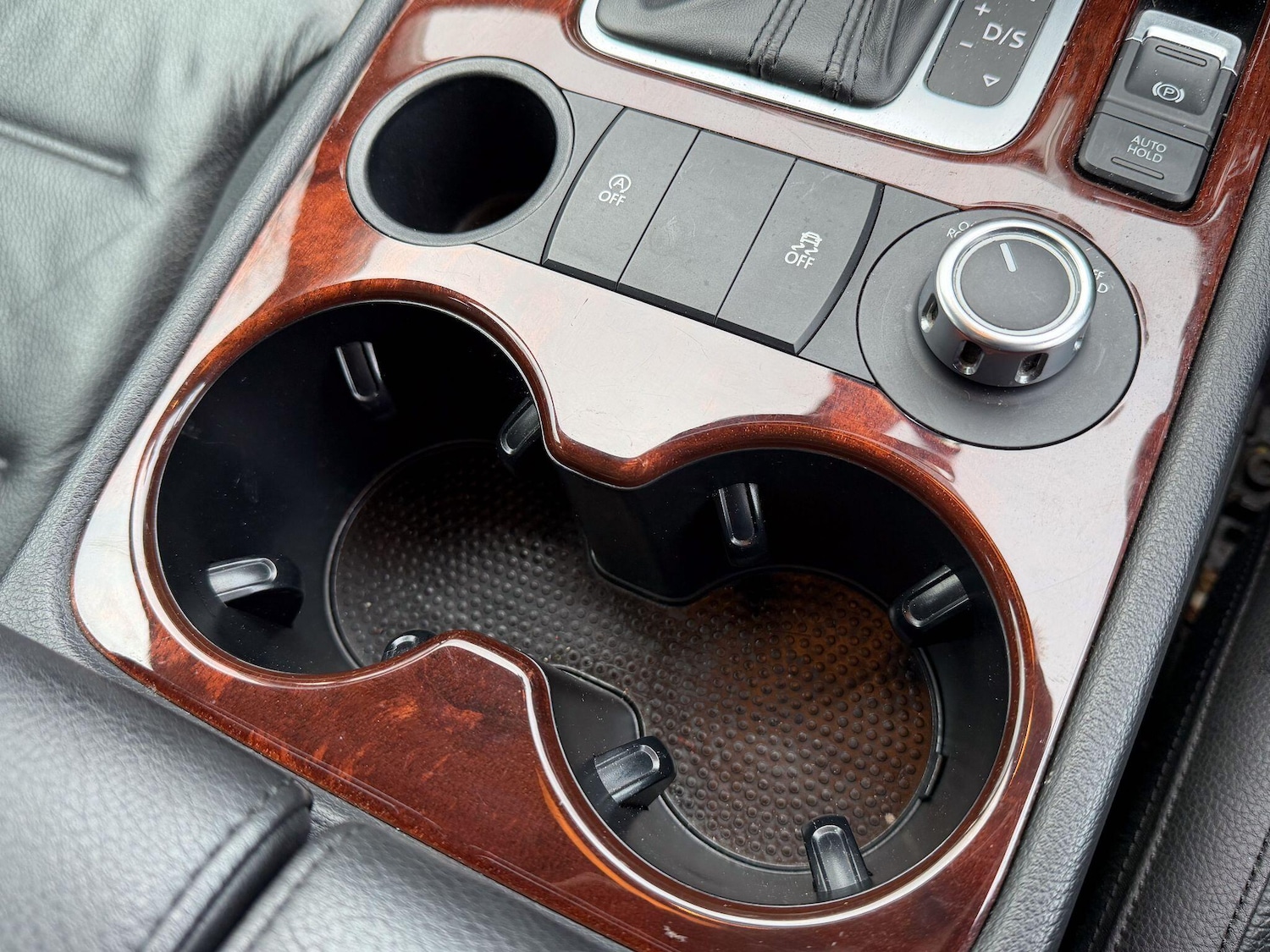 Used Volkswagen Touareg for sale - 77537677: Photo 27