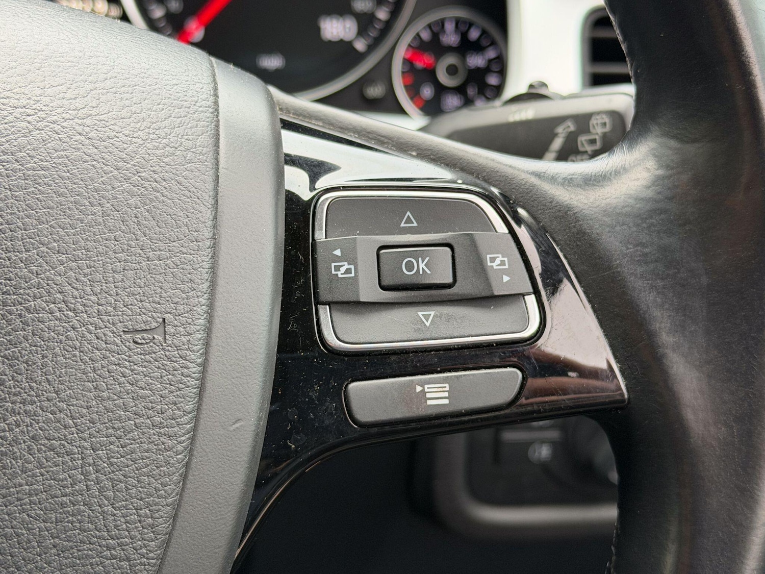 Used Volkswagen Touareg for sale - 77537677: Photo 29