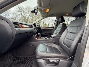 Used Volkswagen Touareg 2014 for sale - 77537677: Photo