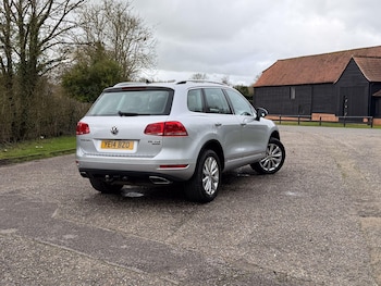 Used Volkswagen Touareg 2014 for sale - 77537677: Photo