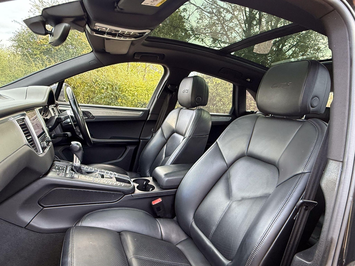 Used Porsche Macan for sale - 76167553: Photo 12