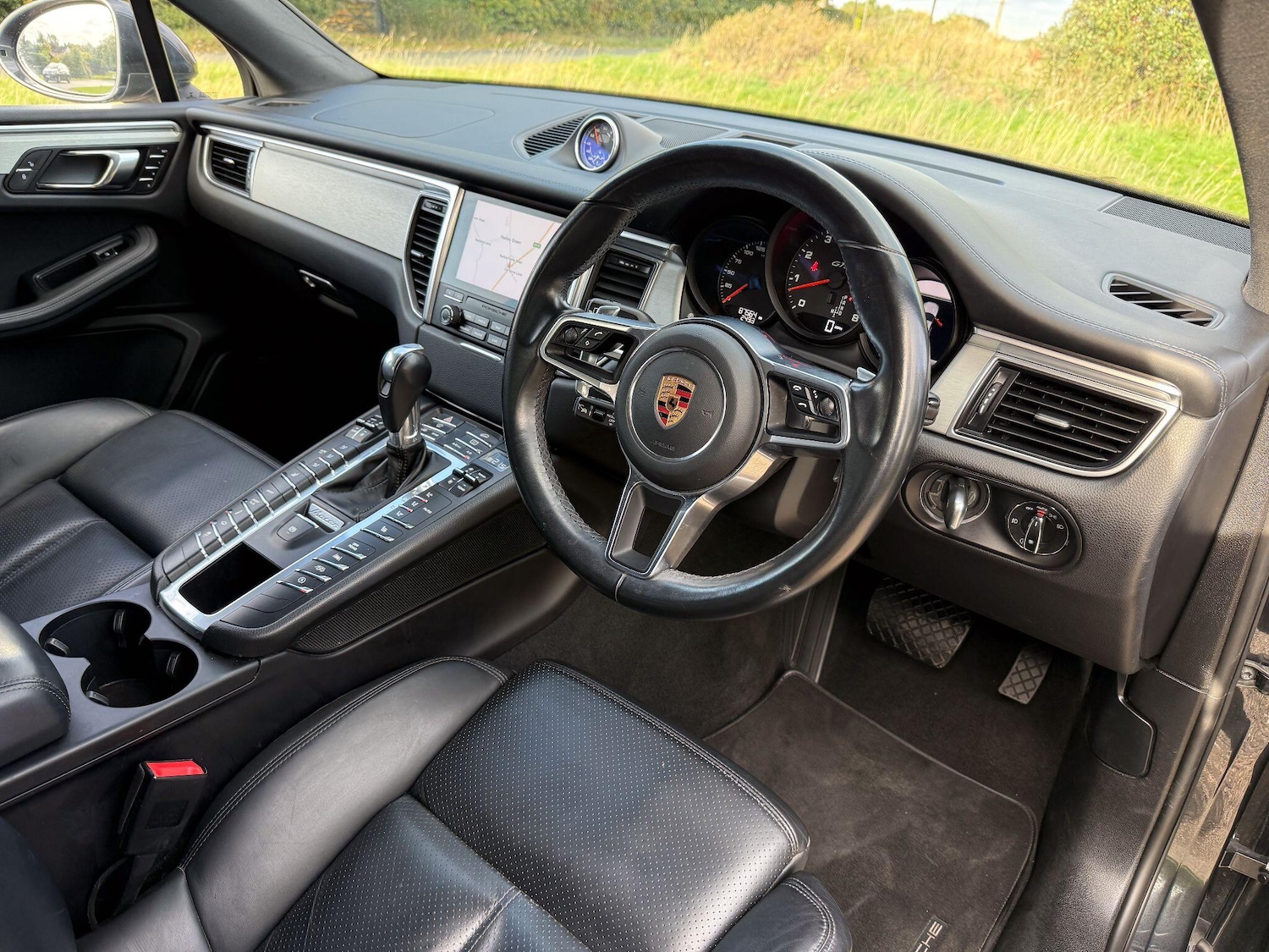 Used Porsche Macan for sale - 76167553: Photo 15