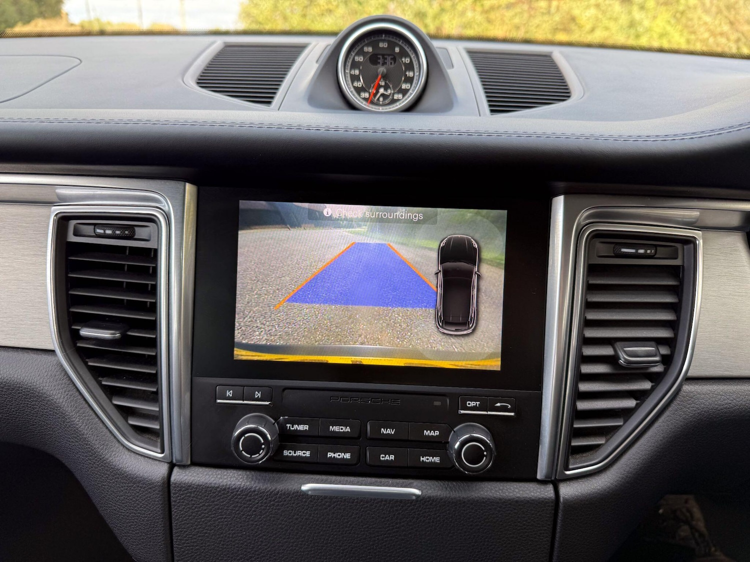 Used Porsche Macan for sale - 76167553: Photo 18