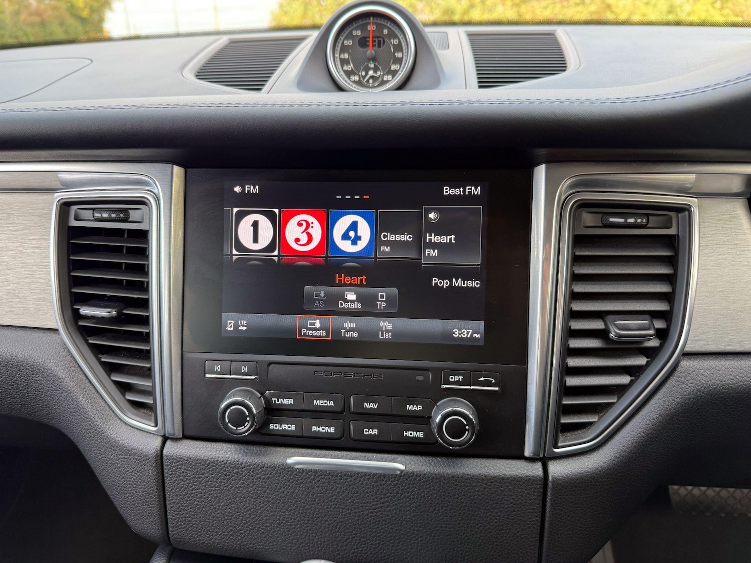 Used Porsche Macan for sale - 76167553: Photo 21