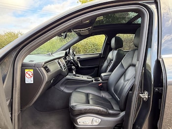 Used Porsche Macan for sale - 76167553: Photo 3