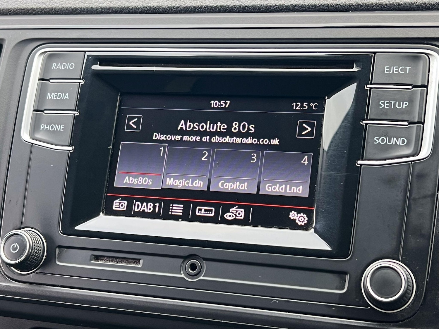 Used Volkswagen Transporter 2018 for sale - 76965378: Photo 23