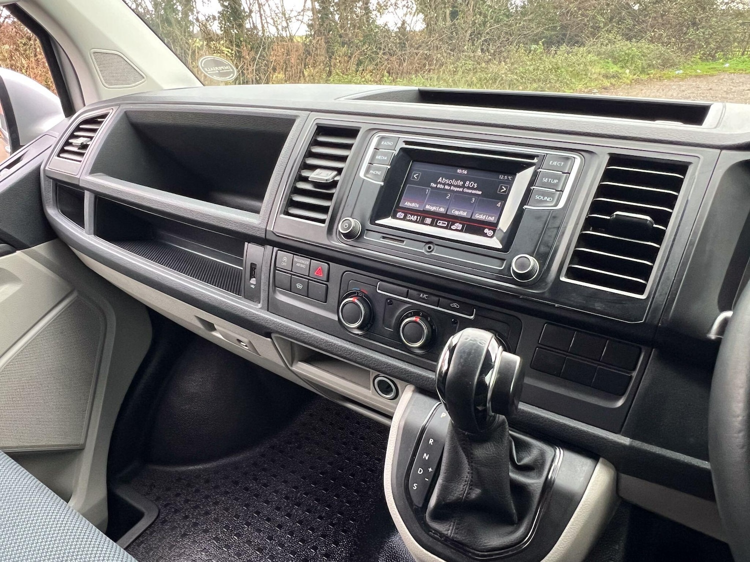 Used Volkswagen Transporter 2018 for sale - 76965378: Photo 7