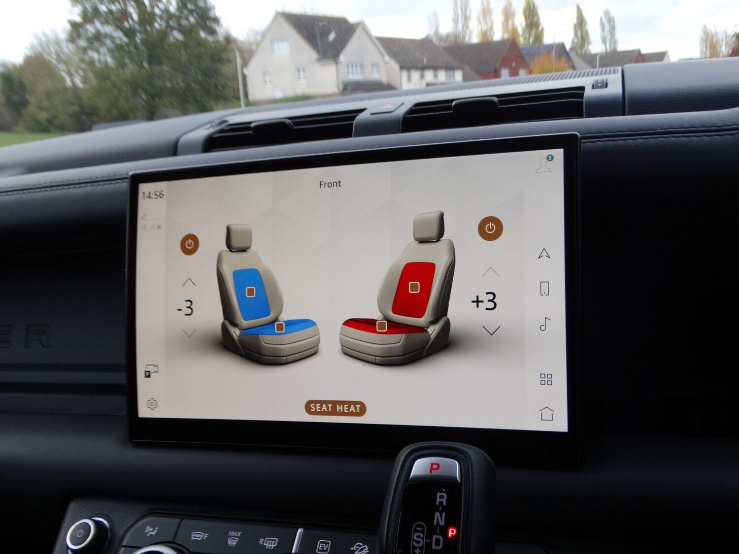 Used Land Rover Defender 110 for sale - 76433344: Photo 28