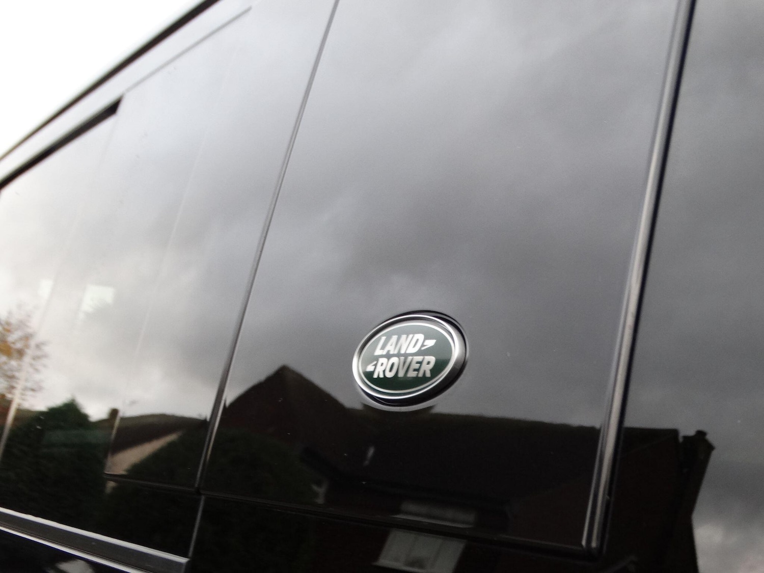 Used Land Rover Defender 110 for sale - 76433344: Photo 33