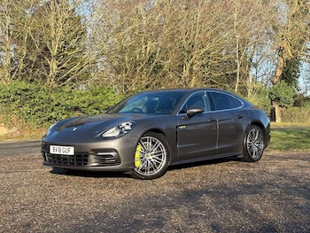 Used Porsche Panamera 2018 for sale - 77016306: Photo