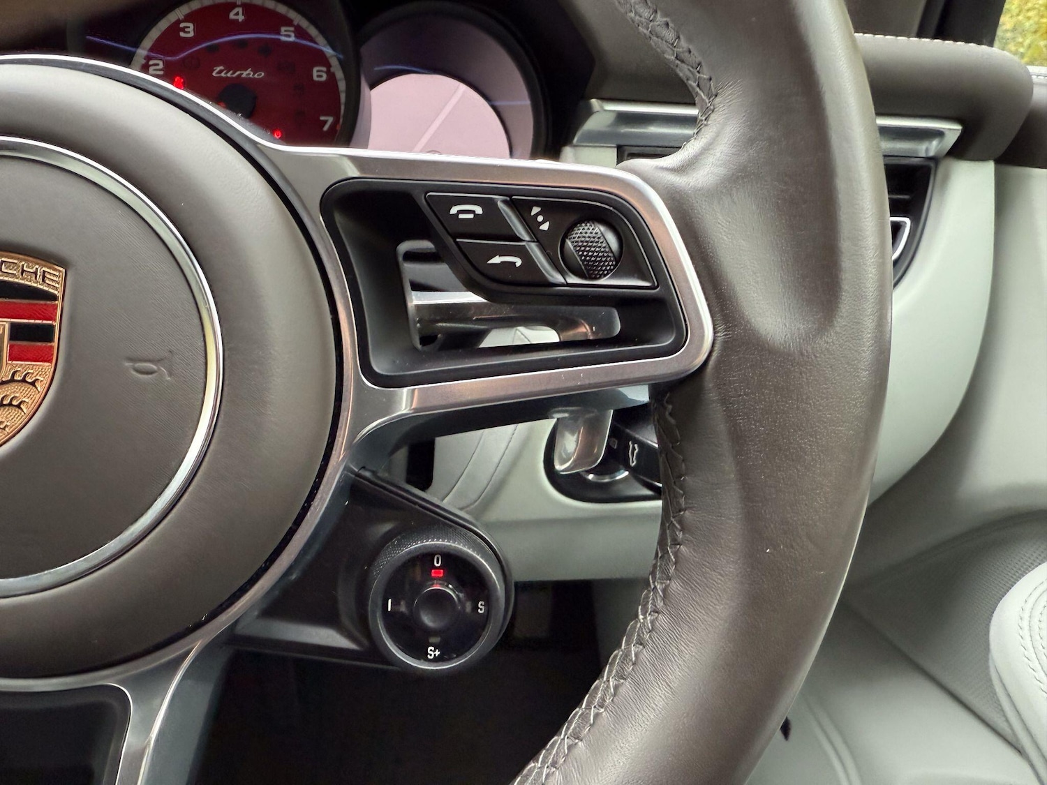 Used Porsche Macan 2019 for sale - 76326039: Photo 29