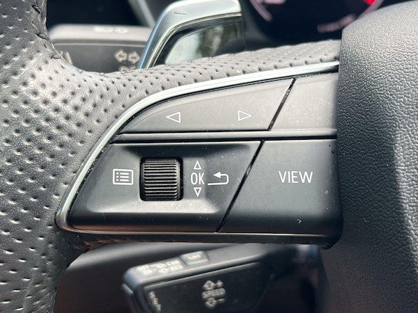 Used Audi RS Q3 2020 for sale - 75697117: Photo 33