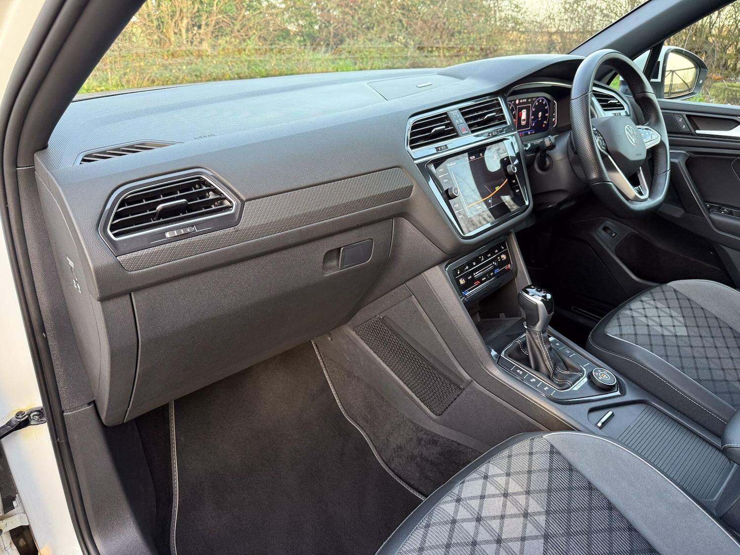 Used Volkswagen Tiguan for sale - 77191748: Photo 11