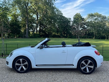 Used Volkswagen Beetle 2013 for sale - 78946180: Photo