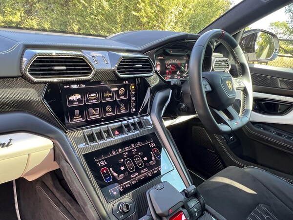 Used Lamborghini Urus 2024 for sale - 75669509: Photo 14