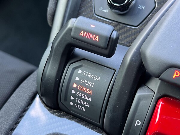 Used Lamborghini Urus 2024 for sale - 75669509: Photo 29