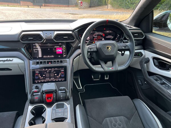 Used Lamborghini Urus 2024 for sale - 75669509: Photo 7