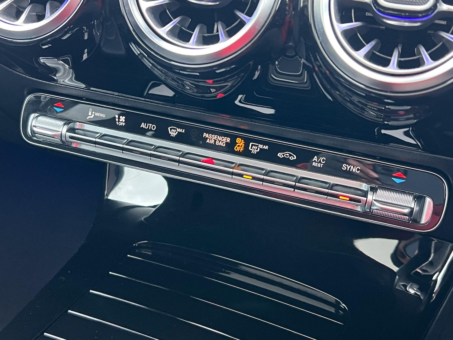 Used Mercedes-Benz CLA 2021 for sale - 77143888: Photo 34