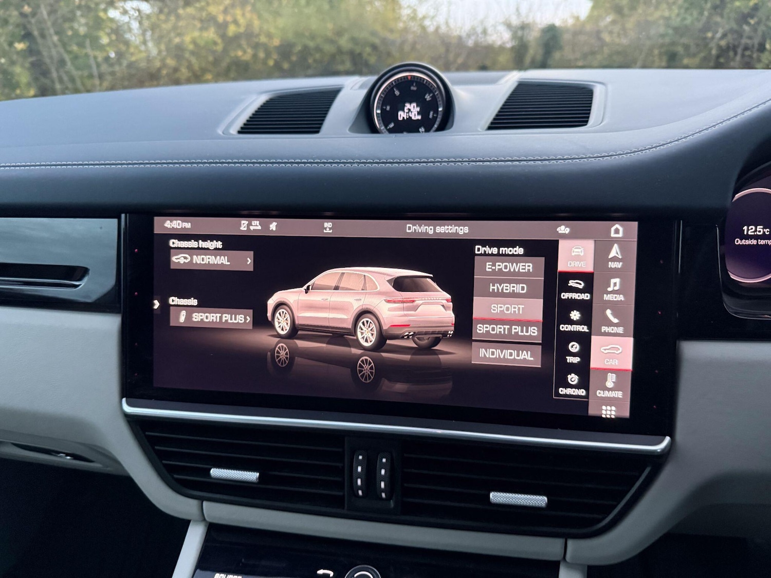 Used Porsche Cayenne 2021 for sale - 76996352: Photo 15