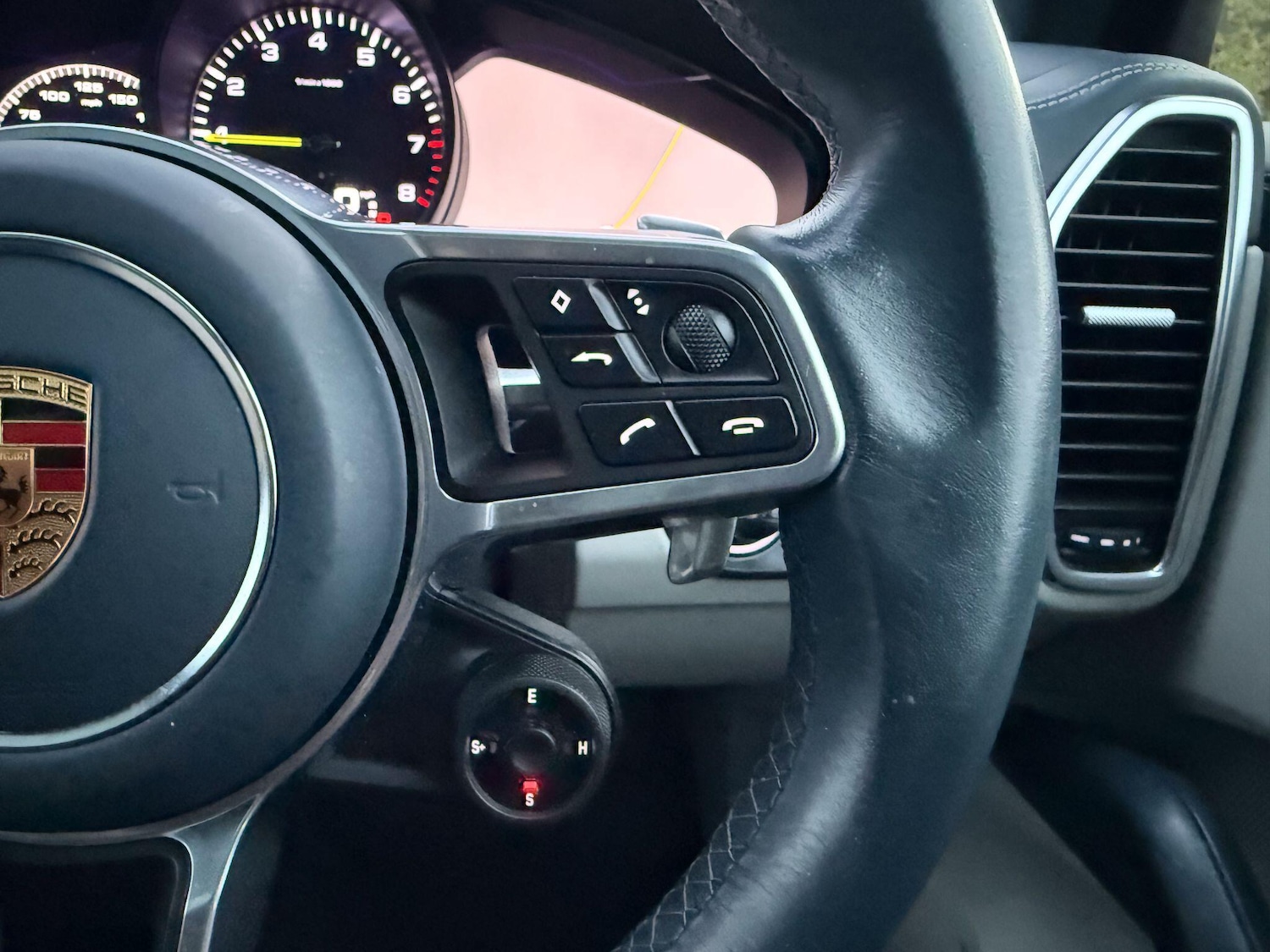 Used Porsche Cayenne 2021 for sale - 76996352: Photo 29