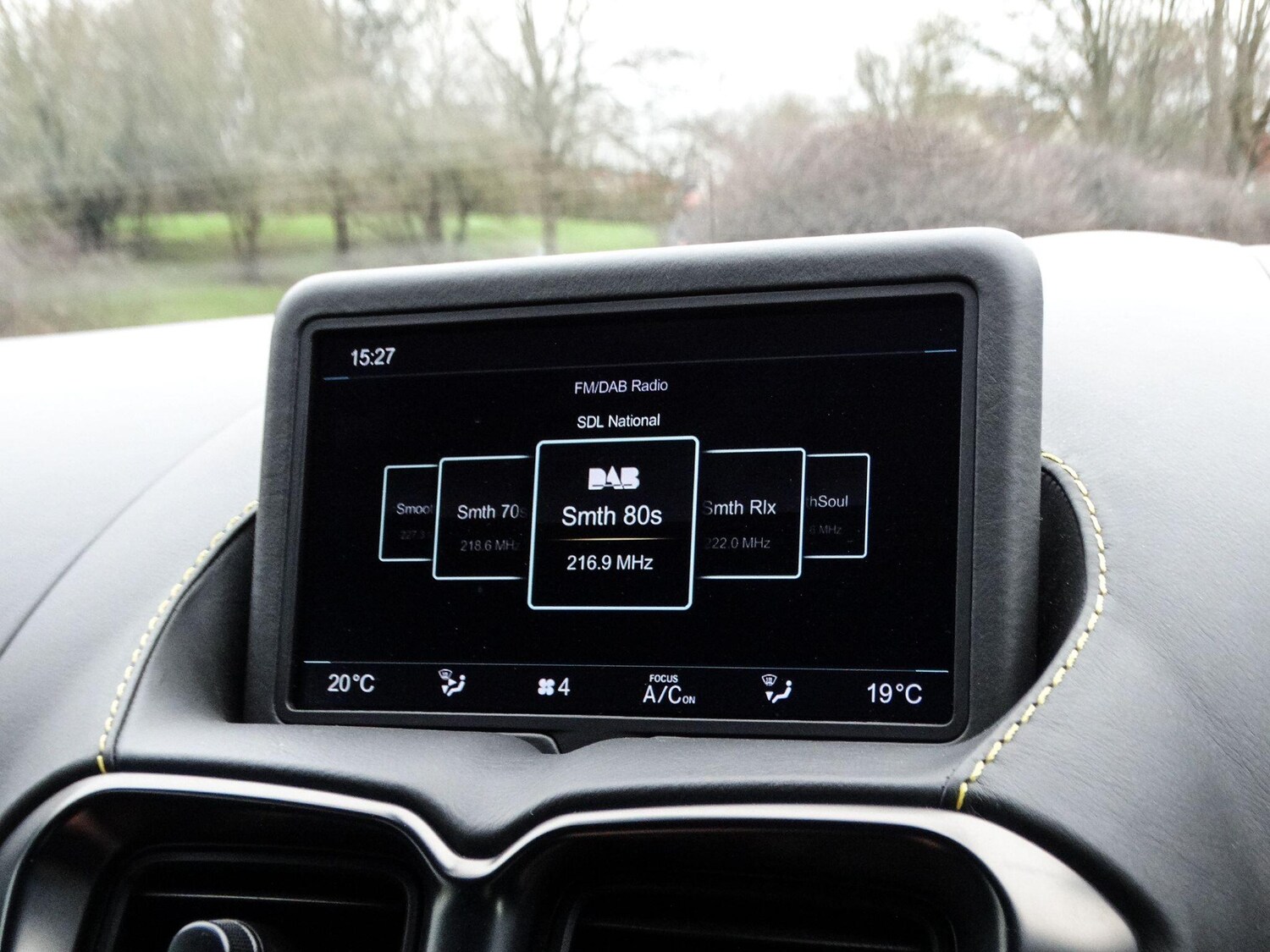 Used Aston Martin Vantage for sale - 78034913: Photo 17