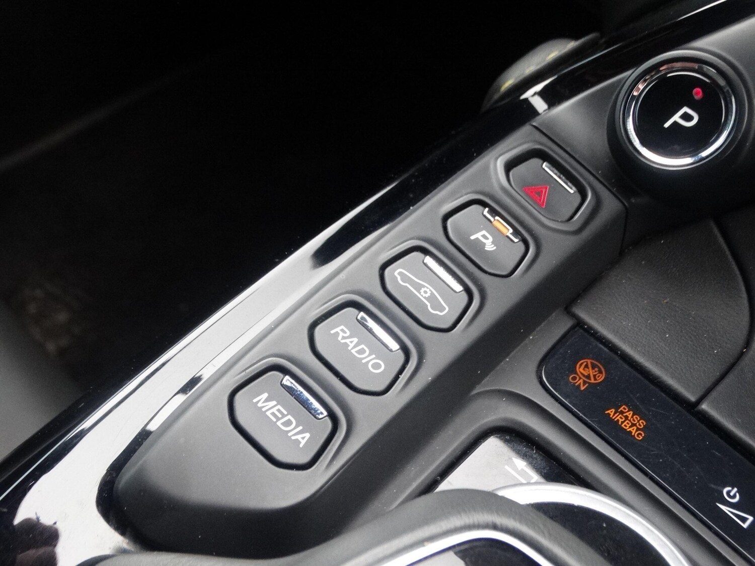 Used Aston Martin Vantage for sale - 78034913: Photo 22