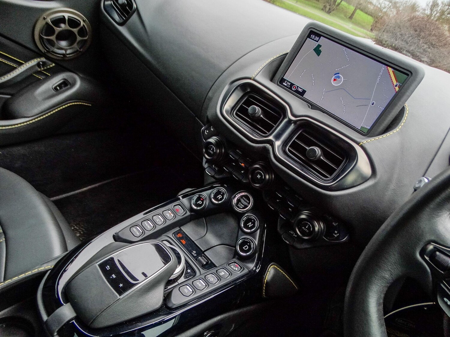 Used Aston Martin Vantage for sale - 78034913: Photo 6