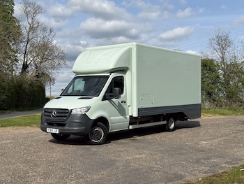 Mercedes-Benz Sprinter feature image