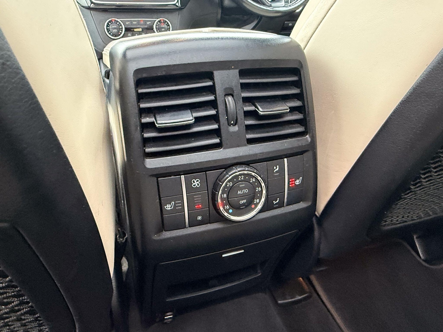 Used Mercedes-Benz GLE 2017 for sale - 77625291: Photo 15