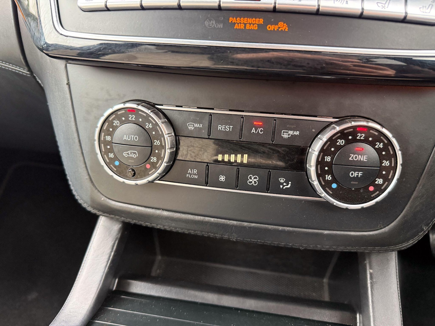 Used Mercedes-Benz GLE 2017 for sale - 77625291: Photo 29