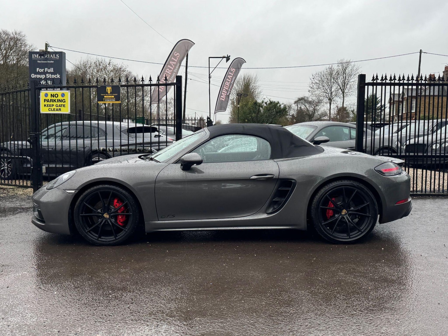 Used Porsche Boxster 2018 for sale - 77278900: Photo 2