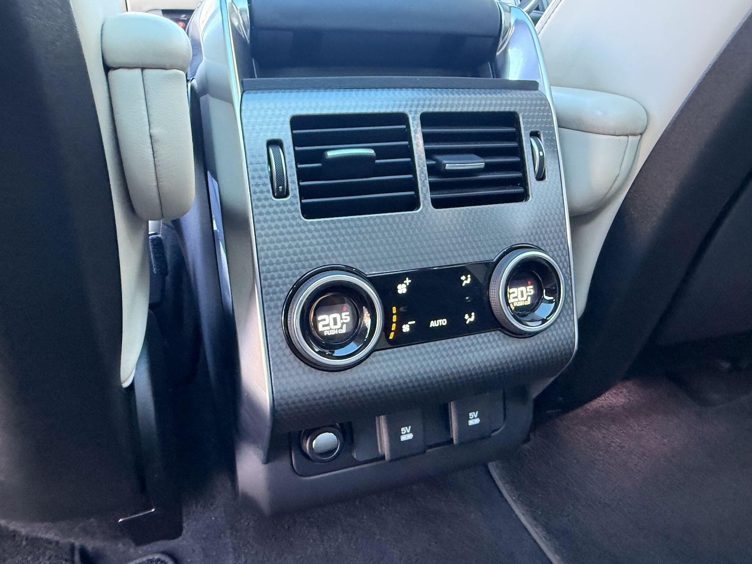 Used Land Rover Range Rover Sport 2019 for sale - 76370417: Photo 16