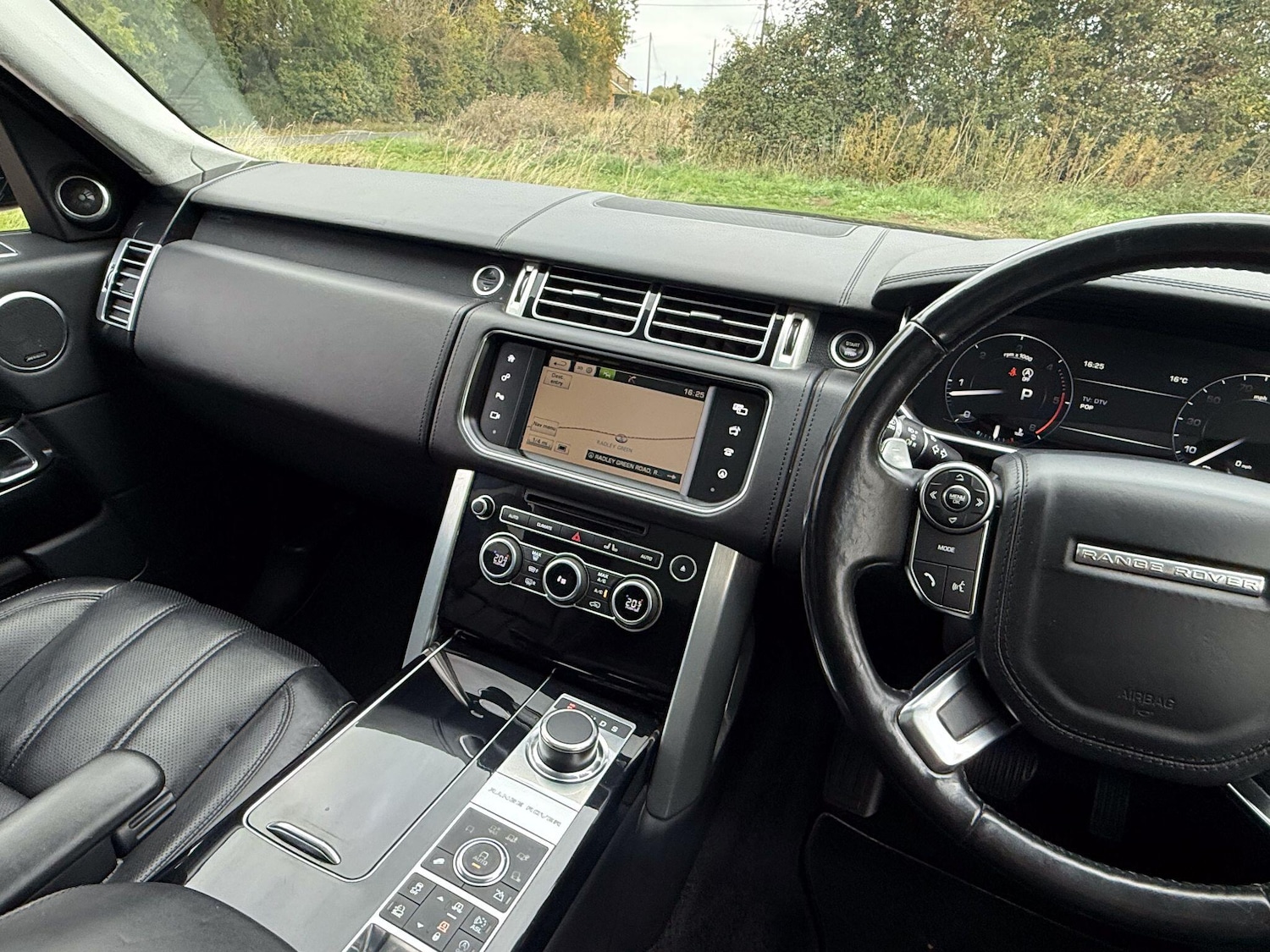 Used Land Rover Range Rover 2016 for sale - 76200264: Photo 6