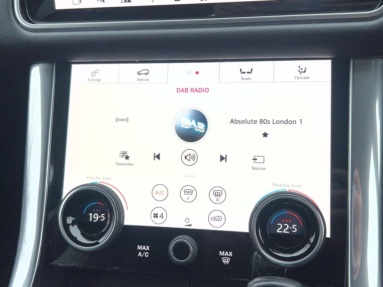 Used Land Rover Range Rover Sport 2018 for sale - 77131808: Photo 22