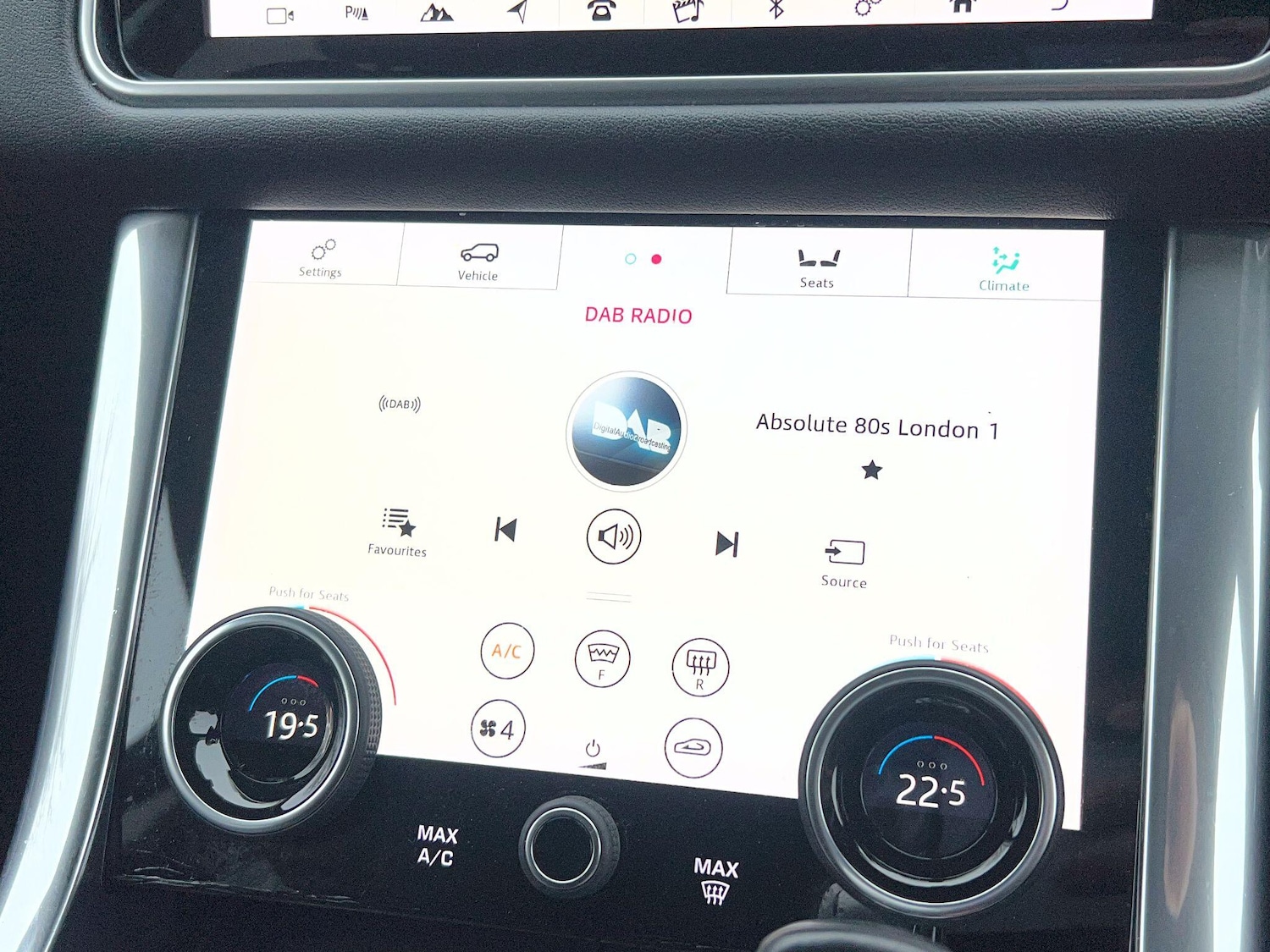 Used Land Rover Range Rover Sport 2018 for sale - 77131808: Photo 26