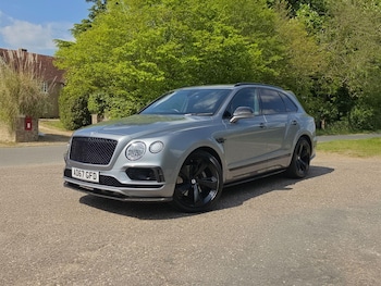 Used Bentley Bentayga 2018 for sale - 78416405: Photo