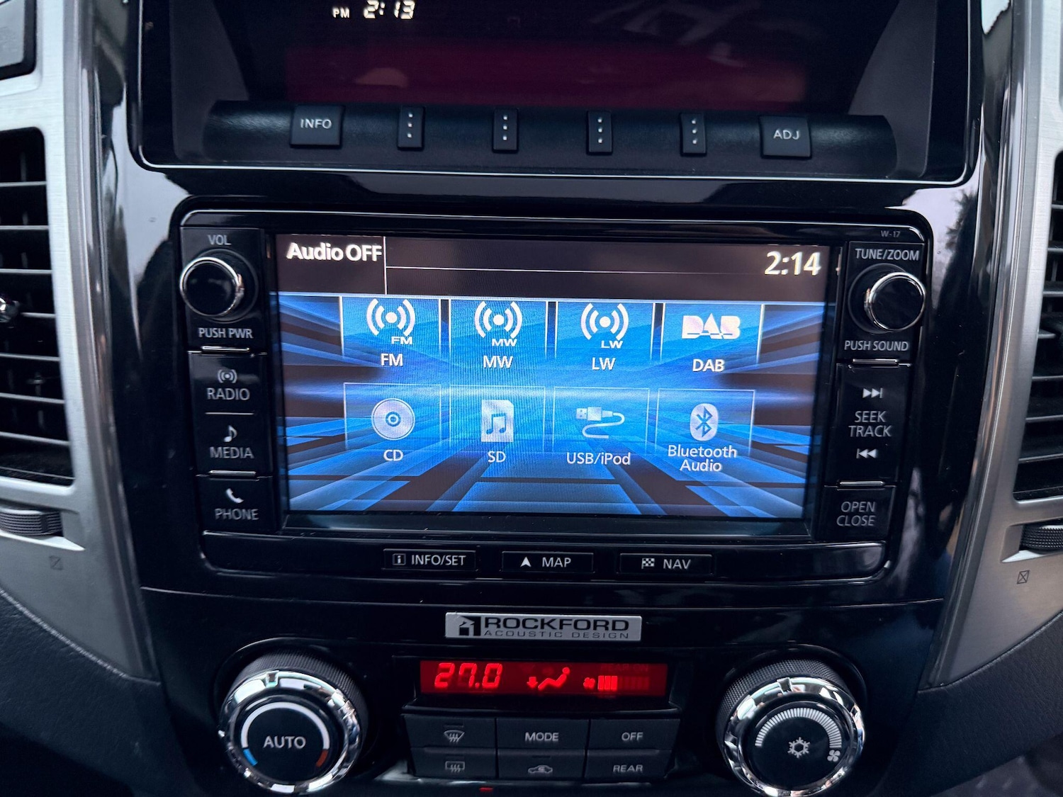 Used Mitsubishi Shogun 2018 for sale - 77330988: Photo 18