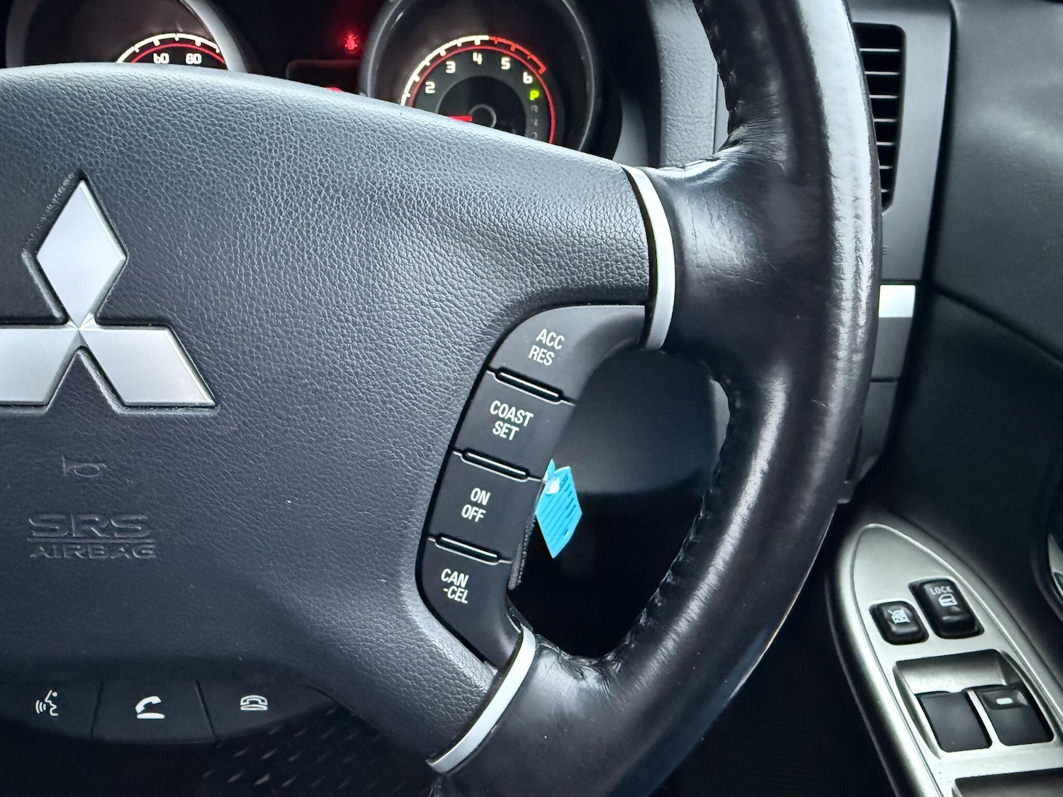 Used Mitsubishi Shogun 2018 for sale - 77330988: Photo 24