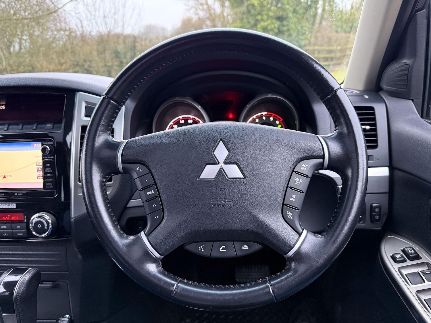 Used Mitsubishi Shogun 2018 for sale - 77330988: Photo 7