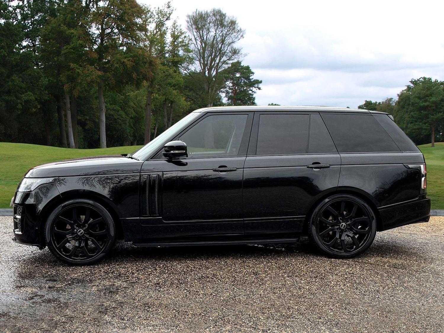 Used Land Rover Range Rover 2018 for sale - 76990015: Photo 2