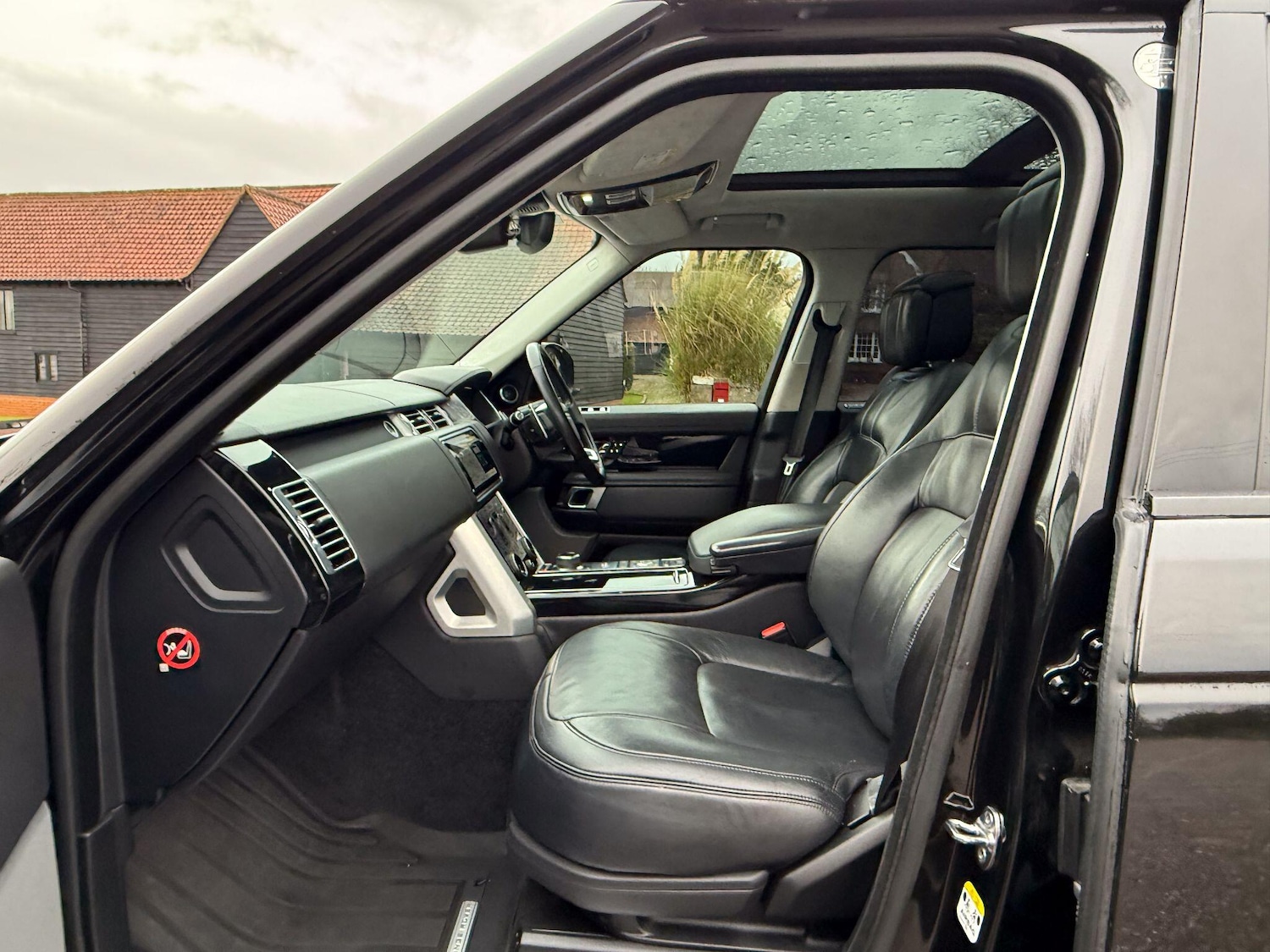 Used Land Rover Range Rover 2018 for sale - 76990015: Photo 3