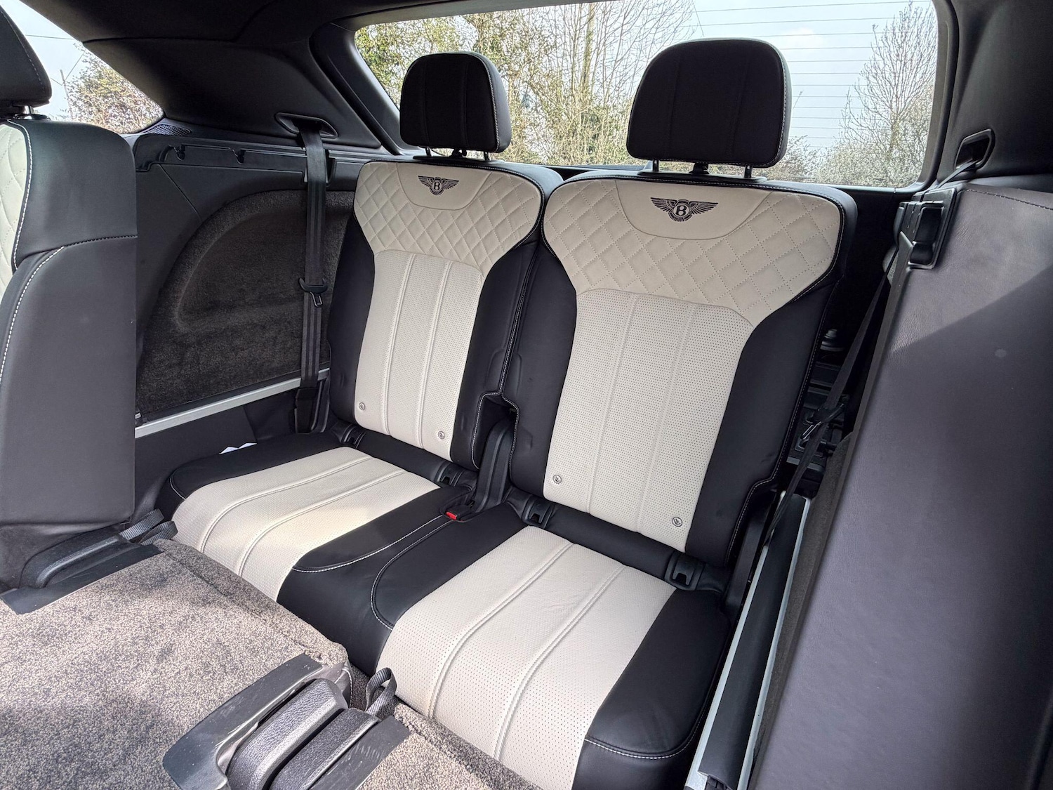 Used Bentley Bentayga 2017 for sale - 77993922: Photo 21