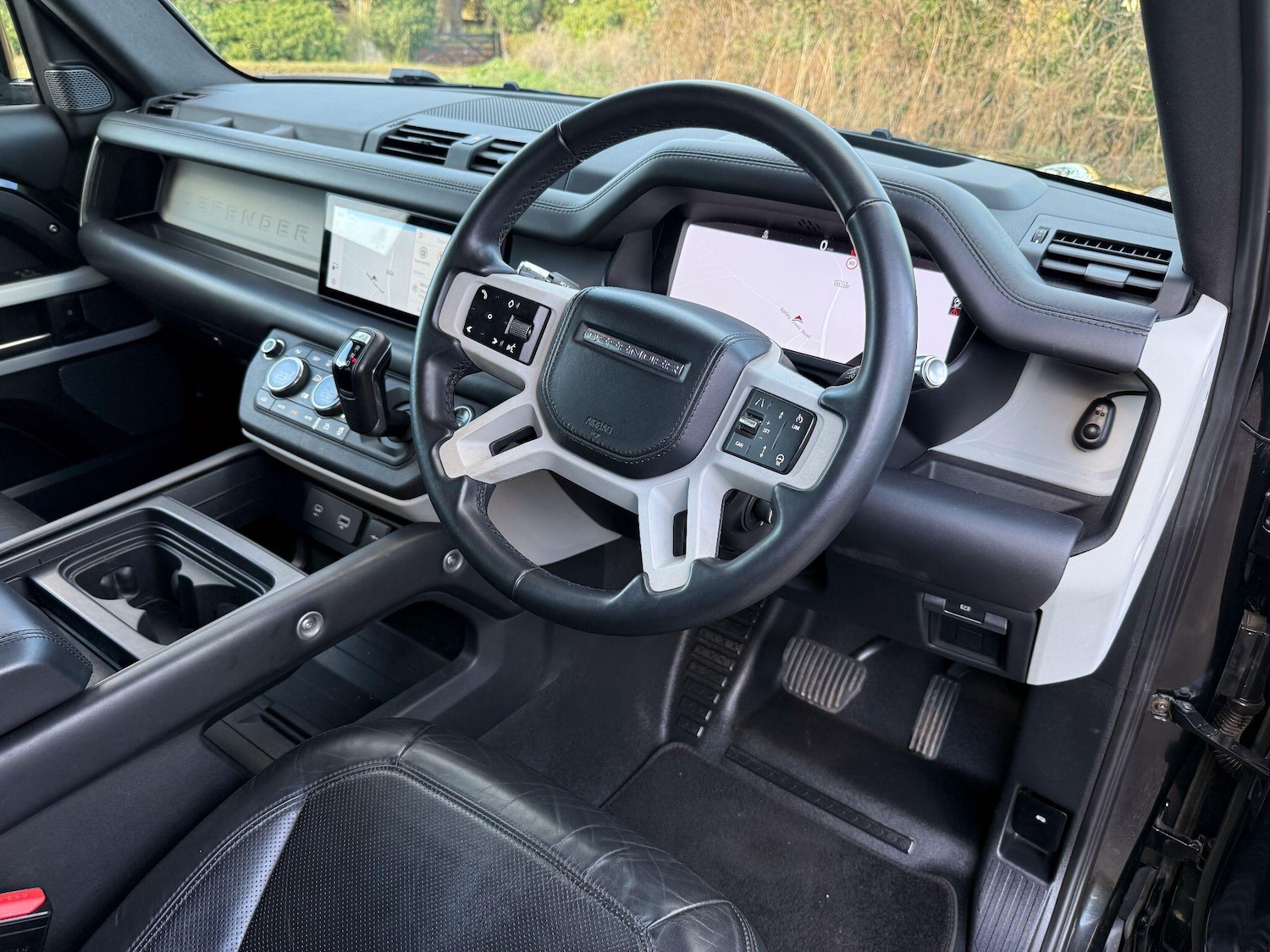 Used Land Rover Defender 2020 for sale - 77120866: Photo 15