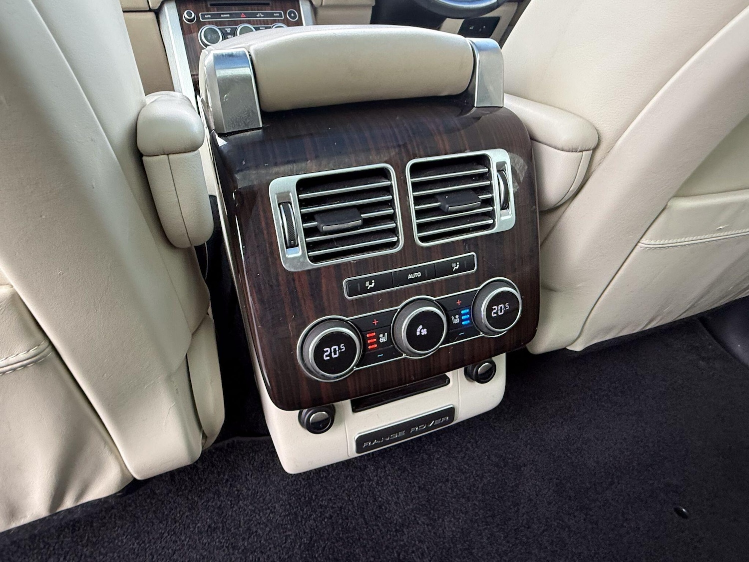 Used Land Rover Range Rover 2015 for sale - 76633165: Photo 14