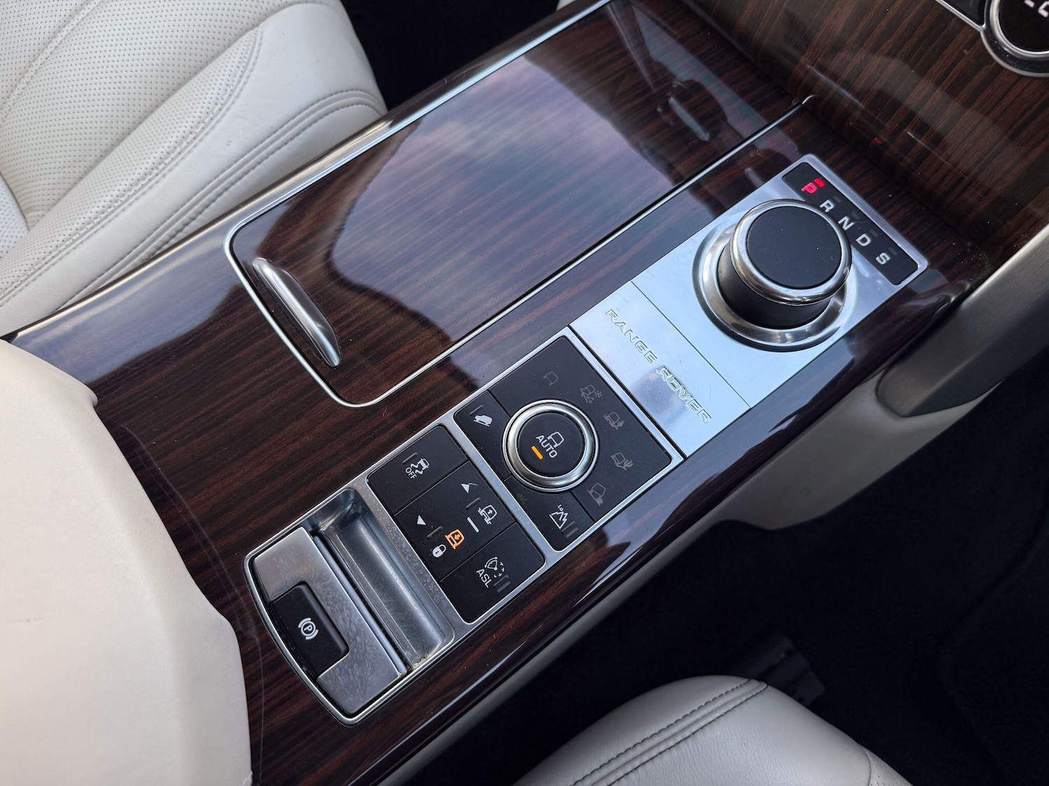 Used Land Rover Range Rover 2015 for sale - 76633165: Photo 27