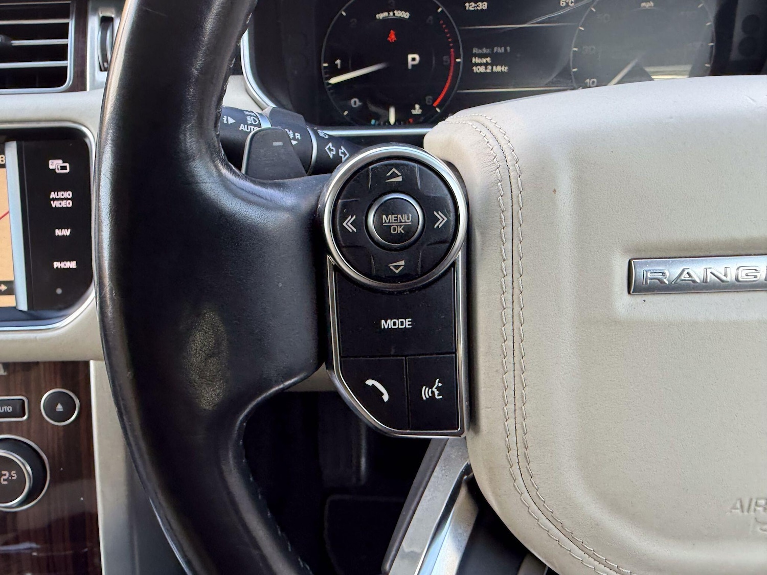 Used Land Rover Range Rover 2015 for sale - 76633165: Photo 28