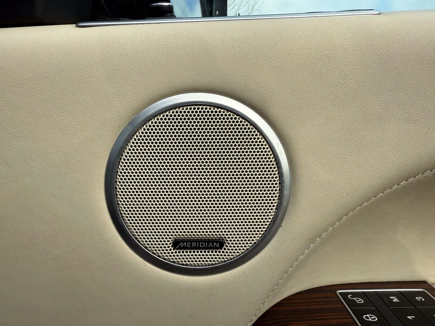 Used Land Rover Range Rover 2015 for sale - 76633165: Photo 8