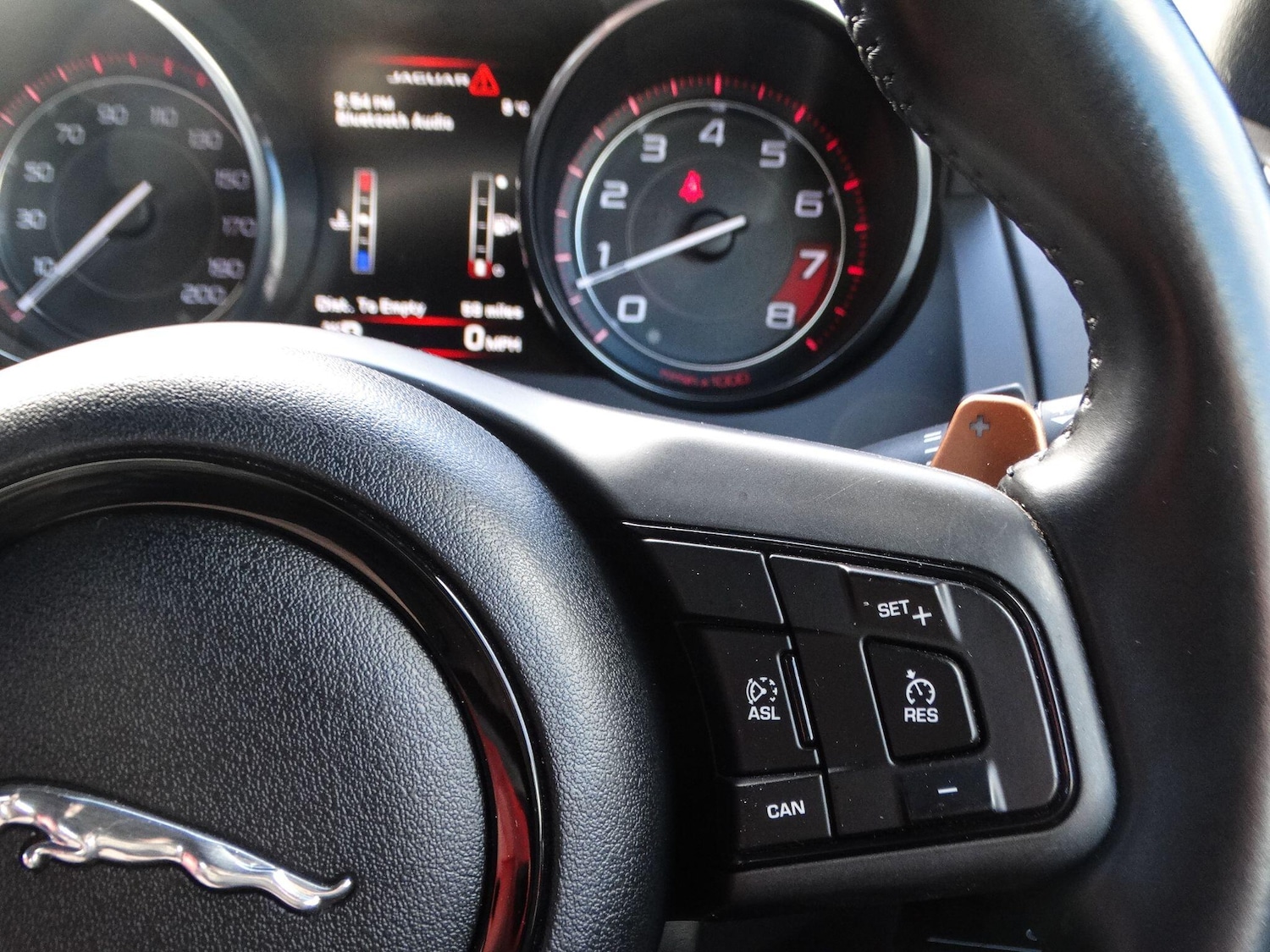 Used Jaguar F-Type 2014 for sale - 78033936: Photo 33