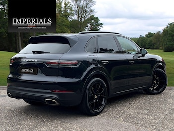 Used Porsche Cayenne 2019 for sale - 76987981: Photo
